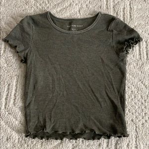 AEO Cropped Green T-shirt!